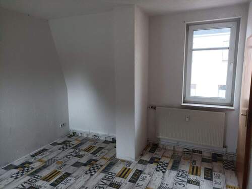 Schlafzimmerzimmer 1 - 2. OG - 3 Zimmer Reihenmittelhaus zur Miete in Meerane