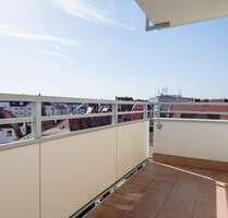 Wohnen in St. Peter ! schöne große 3 Zi.- Whg mit Südbalkon - Nürnberg St Peter