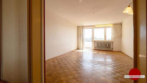 Wohnzimmer - 3 Zimmer Etagenwohnung in Nürnberg