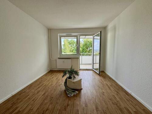Wohnzimmer - Etagenwohnung mit 42,20 m² in Chemnitz zur Miete