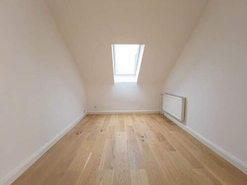 Dachgeschoss, Zimmer 2 - 