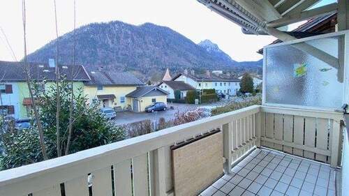 Südbalkon - Etagenwohnung mit 63,00 m&sup2; in Piding zur Miete