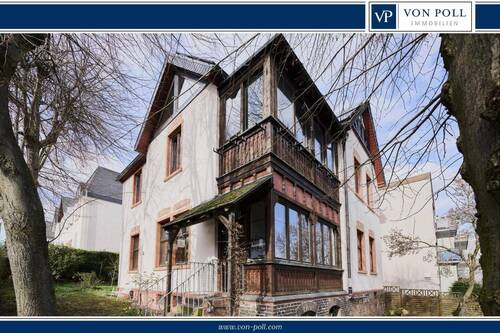 Titelbild-Logo - Teilsaniertes Zweifamilienhaus aus der Jahrhundertwende mit großem Garten