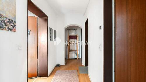 Flur 1 - Etagenwohnung mit 93,00 m² in Aachen zum Kaufen