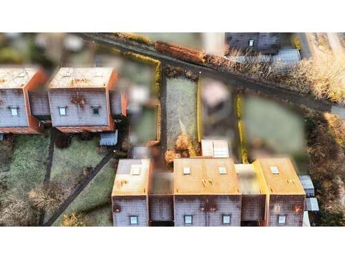 Grundstück - 3 Zimmer Reihenmittelhaus zum Kaufen in Neumünster