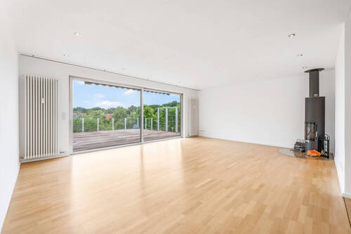 Wohnzimmer 2. OG - 1 Zimmer Mehrfamilienhaus, Wohnhaus in Eystrup