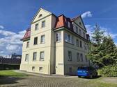 20260601_172155.jpg - BESICHTIGUNGSTERMIN BITTE TELEFONISCH VEREINBAREN - 3 Raumwohnung im 1.OG mit Stellplatz in gepflegten Mehrfamilienhaus