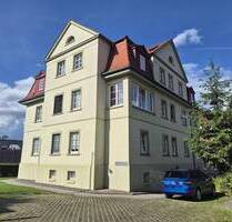 BESICHTIGUNGSTERMIN BITTE TELEFONISCH VEREINBAREN - 3 Raumwohnung im 1.OG mit Stellplatz in gepflegten Mehrfamilienhaus - Gotha
