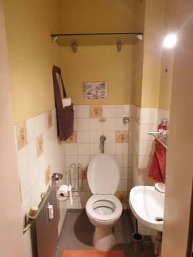 WC - 