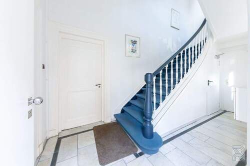 Hauseingang - Etagenwohnung mit 17,10 m&sup2; in Aachen zum Kaufen