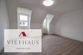 Viefhaus Immobilien Würzburg - Helle 2-Zimmerwohnung mit Wohnküche in zentraler Lage - frisch saniert im 4. Obergeschoss