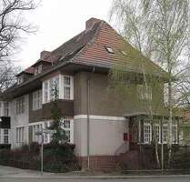 Doppelhaushälfte am Rüdesheimer Platz, auch als Mehrgenerationenhaus. - Berlin Wilmersdorf