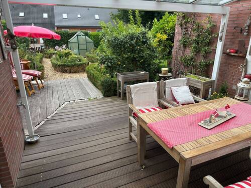 Terrasse und Garten.JPG - 