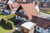 Gartenansicht - Großzügiges Wohnhaus mit bezugsfreiem Erdgeschoss und Bauplatzpotenzial