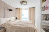 ...weiter zum Schlafzimmer... - 