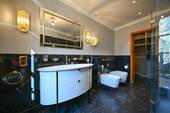 Westseite Badezimmer - 