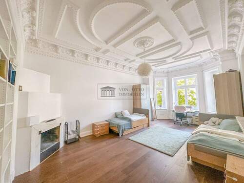 1 - 5 Zimmer Etagenwohnung zum Kaufen in Hamburg