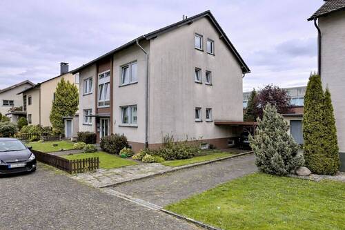 Aussenansicht - 8 Zimmer Mehrfamilienhaus, Wohnhaus zum Kaufen in Paderborn / Sennelager