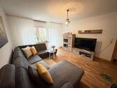 Wohnzimmer Bild 2 - Mehrfamilienhaus, Wohnhaus mit 186,00 m&sup2; in Paderborn / Sennelager zum Kaufen