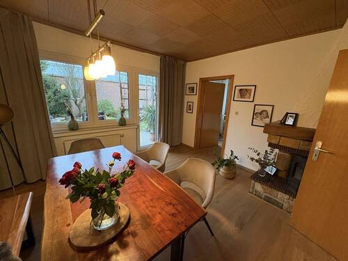 Esszimmer Bild 1 - 
