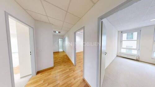 Flur - 4 Zimmer Büro in Rostock