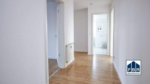 Diele Wohnung - 2 Zimmer Etagenwohnung in Pampow