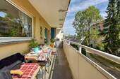 Balkon nach Norden - 2 Zimmer Etagenwohnung in Stuttgart