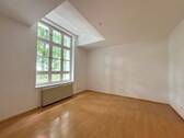 Der Helle Wohnbereich - 2 Zimmer Etagenwohnung zum Kaufen in Rheinberg