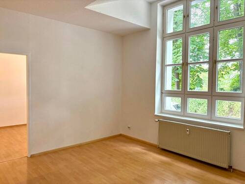 ...mit Blick in Richtung Schlafzimmer - 2 Zimmer Etagenwohnung in Rheinberg