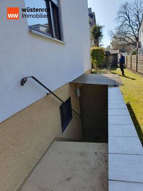 Außenabgang z. Keller - 