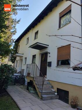 Hauszugang - 5 Zimmer Doppelhaushälfte in Puchheim / Puchheim-Bahnhof