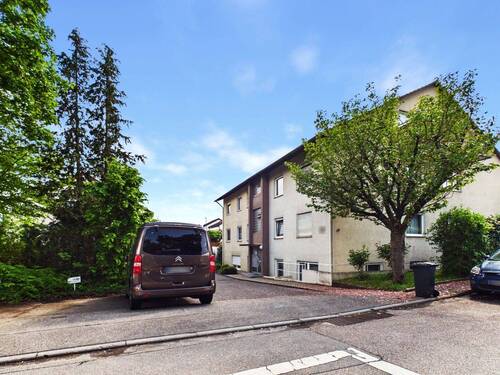 Stellplatz und Außenansicht - 
