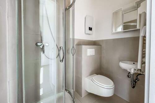 Badezimmer - Etagenwohnung mit 20,20 m&sup2; in Dortmund zur Miete