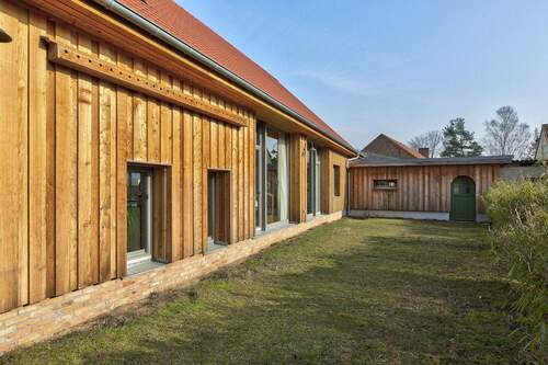 Platz für Südterrasse - 