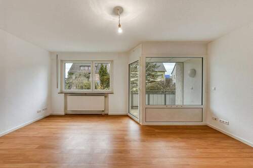 Wohnen nach Süden - 3 Zimmer Etagenwohnung zur Miete in Stuttgart