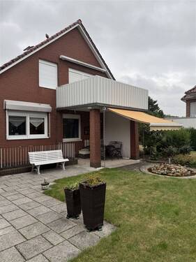 Balkon & Terrasse - 6 Zimmer Einfamilienhaus in Sulingen