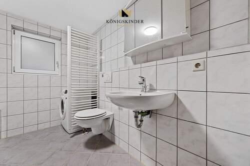 ...Bad mit Waschmaschinenanschluss... - 