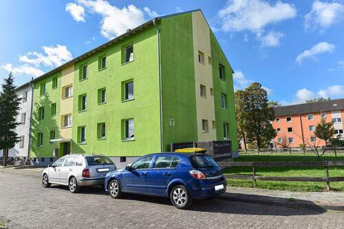 gepflegte Wohnanlage - 4 Zimmer Etagenwohnung zur Miete in Munster