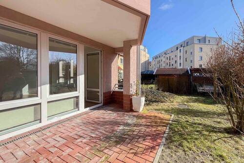 Terrasse - Etagenwohnung mit 83,00 m&sup2; in Berlin zum Kaufen