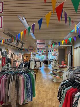 Geschäft, Haus 1 - 1 Zimmer Mehrfamilienhaus, Wohnhaus zum Kaufen in Mölln