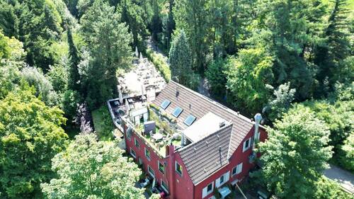 Drohne Hausseite - 2 Zimmer Mehrfamilienhaus, Wohnhaus in Mülheim an der Ruhr