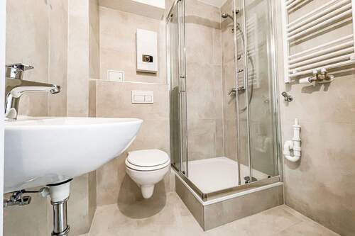 Badezimmer - 2 Zimmer Etagenwohnung in Bochum