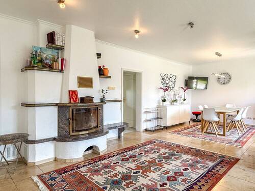 Wohn- und Esszimmer - 