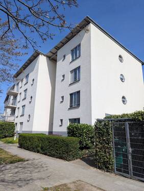Giebel - 2 Zimmer Etagenwohnung in Schönefeld