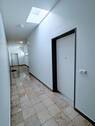 Flur mit Lichtschacht - 