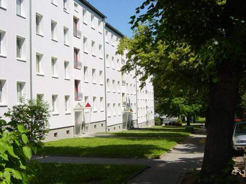 Titelbild - ++ feine 2-Zimmer Wohnung nahe Zeisigwald, mit Balkon ++