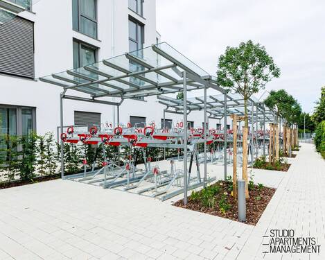 Fahrradstellplätze.jpg - 