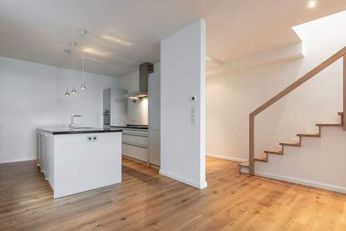 offene Küche - 2 Zimmer Etagenwohnung in Hamburg Rotherbaum