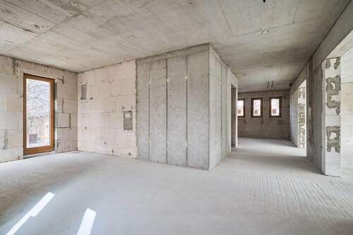 Schlafzimmer und Flur - 3 Zimmer Etagenwohnung in Glienicke/Nordbahn