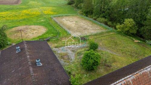 Koppel - Mehrfamilienhaus, Wohnhaus mit 342,00 m&sup2; in Feuchtwangen zum Kaufen